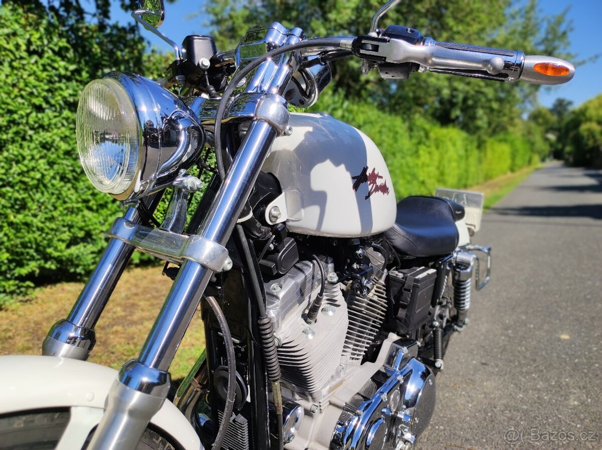 Prodám Harley Davidson Sportster 883 rok 2000 pouze 13 593 k