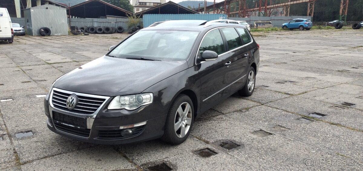 VW Passat 3C variant highline 1,8TSI DSG 2010 1.majitel