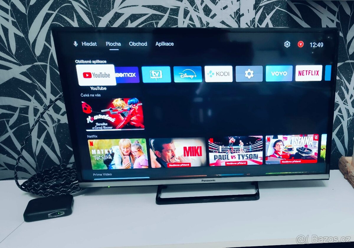 LED televize Panasoni TX-32CS510E s úhlopříčkou 32" (81 cm)