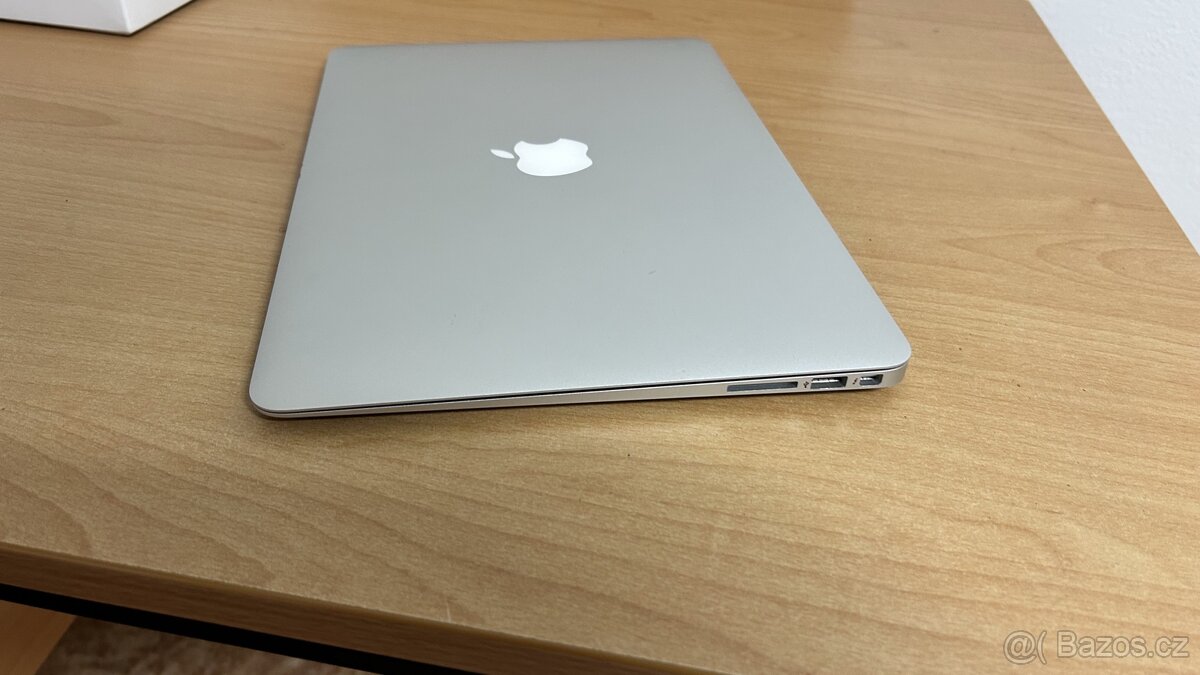 MacBook Air 13