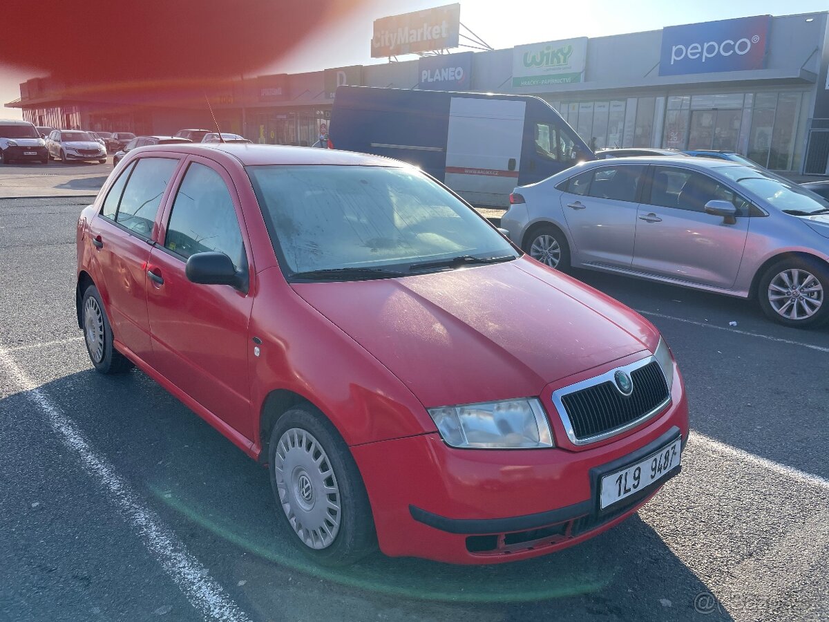 Škoda Fabia 1.4 MPi 50 kW, rok 2002. Zimní pneu