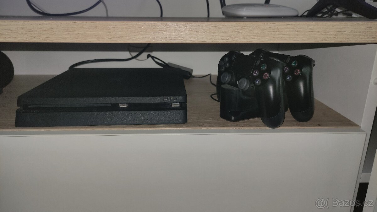 PlayStation 4  500Gb