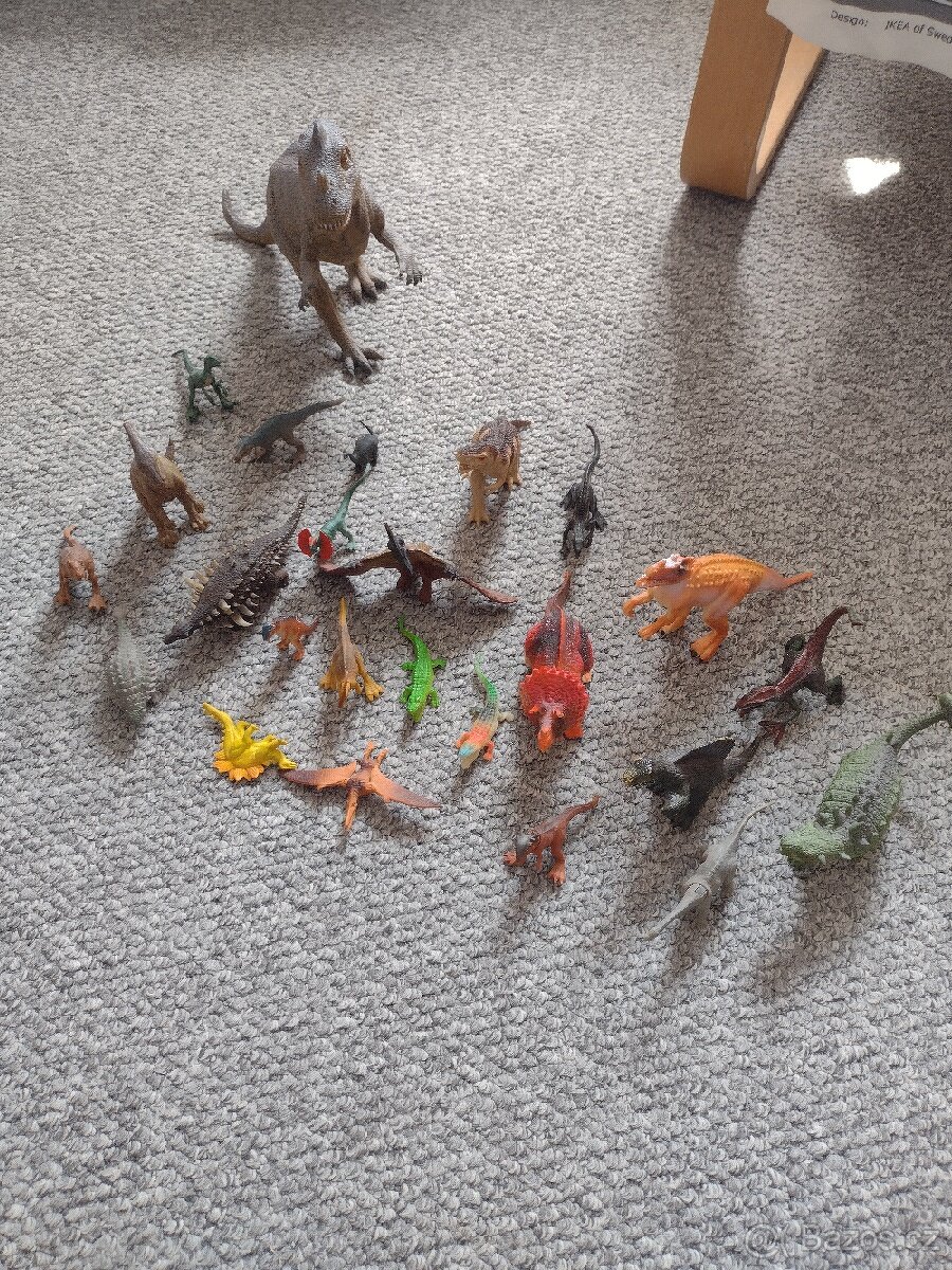 Dětské hračky - Dinosauři