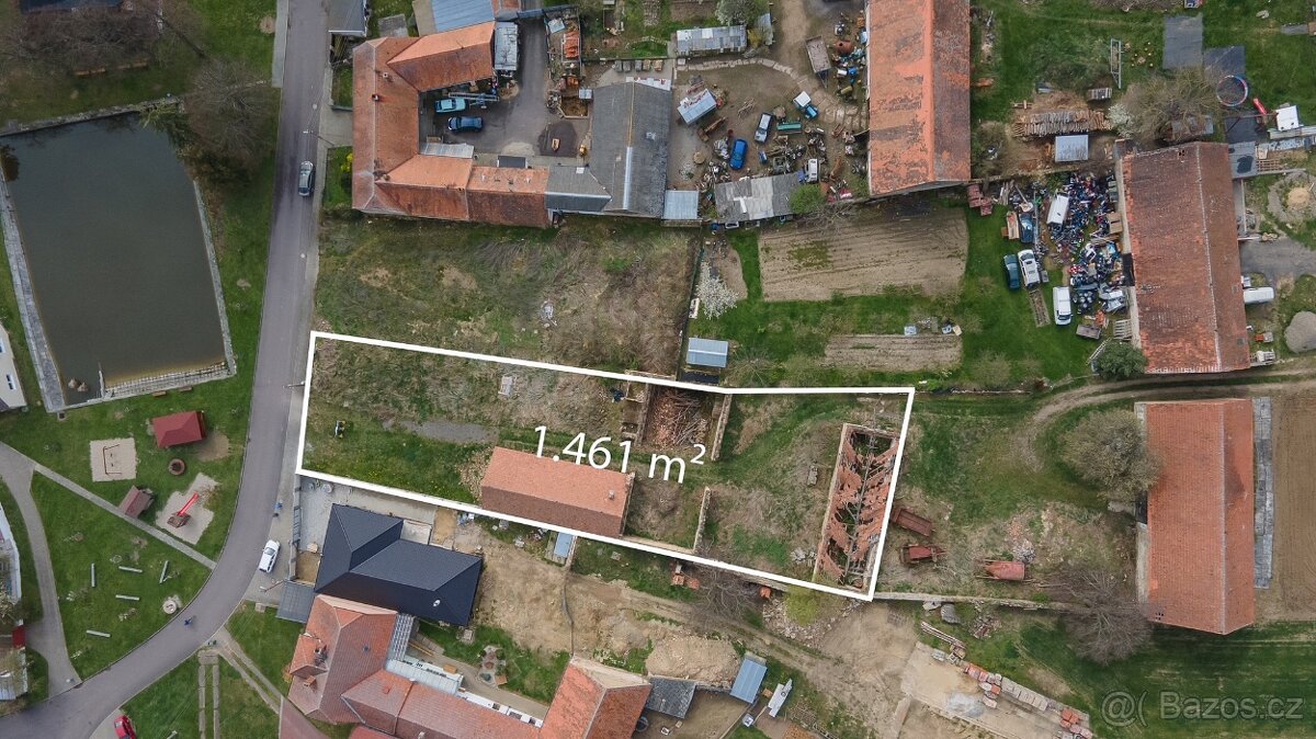 Prodej stavebního pozemku ve Zvěrkovicích 1 641 m²