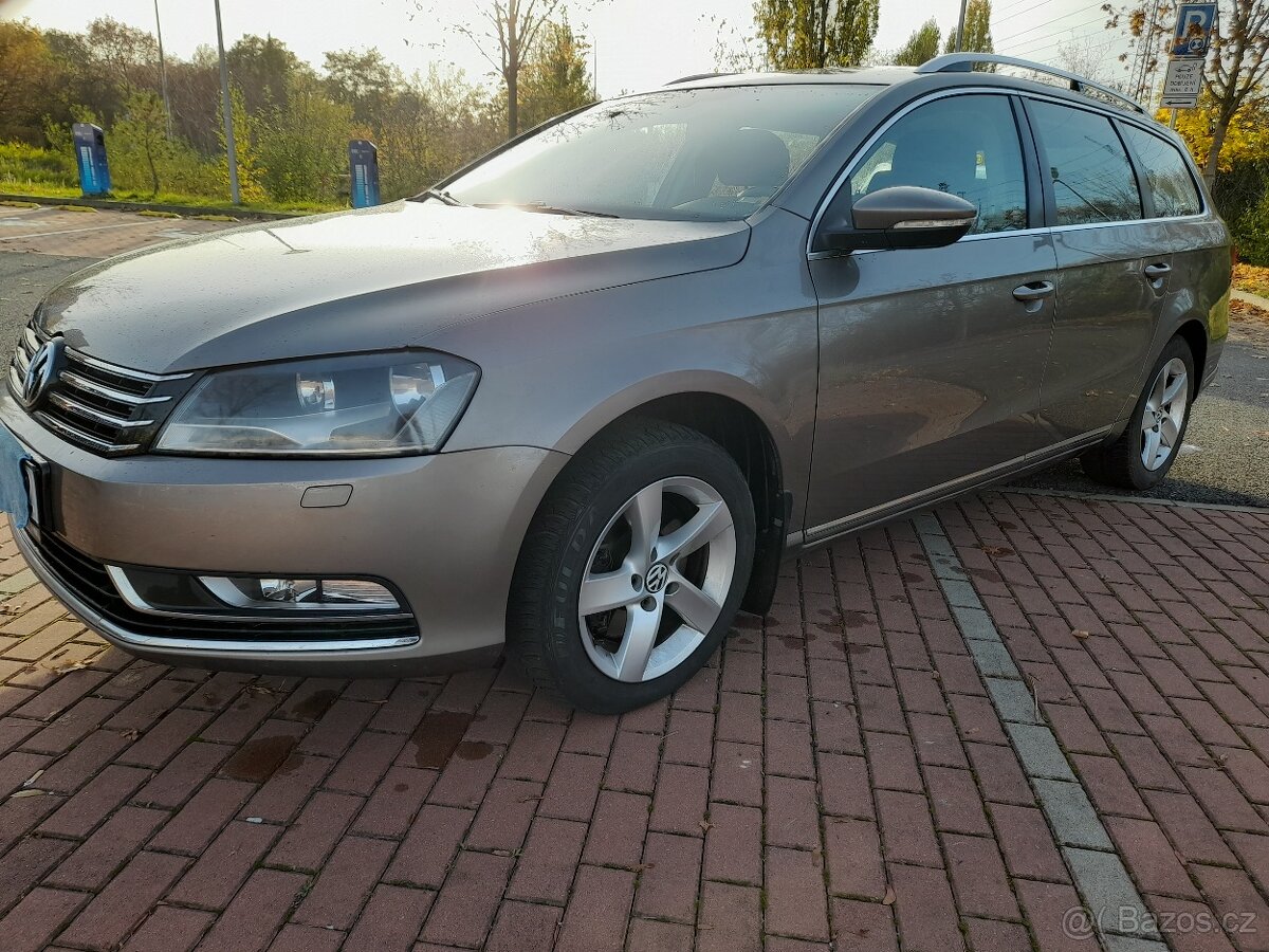 VOLKSWAGEN PASSAT B7  DSG