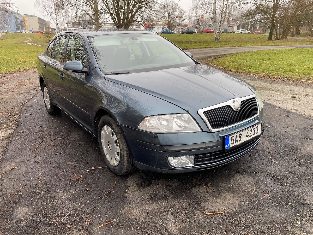 Škoda octavia 2 2.0fsi 110kw nová stk