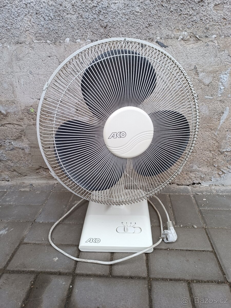 Ventilator AKO