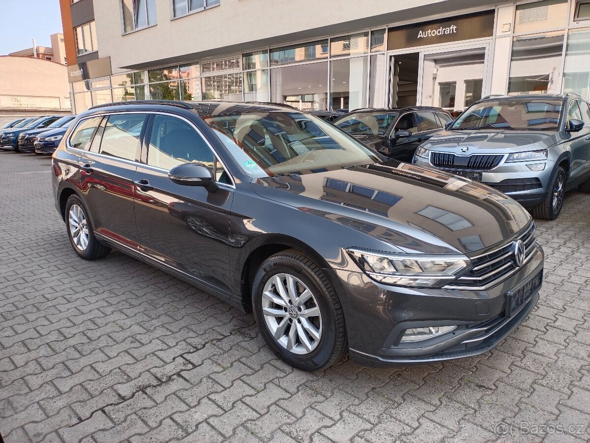 VW Passat B8 2.0TDI 110kW DSG FULL LED ACC Navigace ERGO Qi