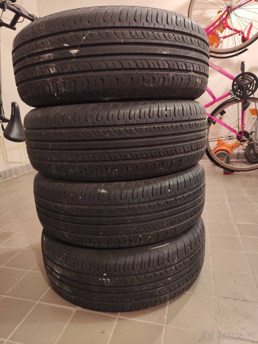 Pneumatiky - 225 / 60 R17