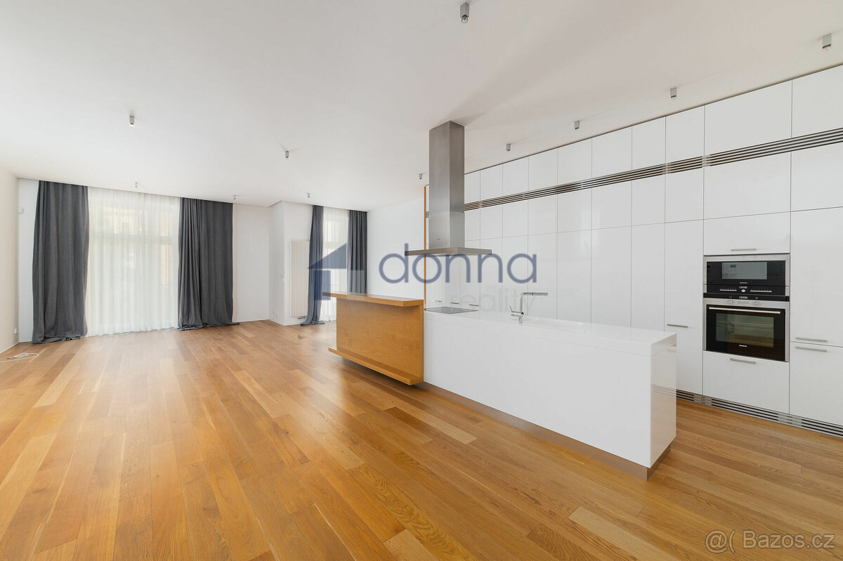 Pronájem bytu 3+kk 117 m² Laubova, Praha 3 - Vinohrady