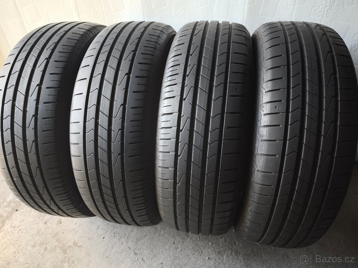 215/65 r17 letní pneumatiky Hankook na SUV