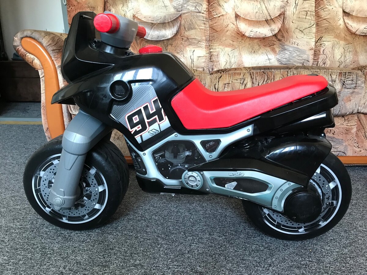dětská motorka