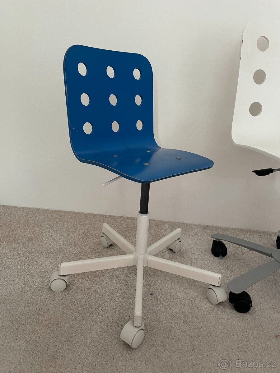 Dětská pracovní židle Ikea Jules modrá