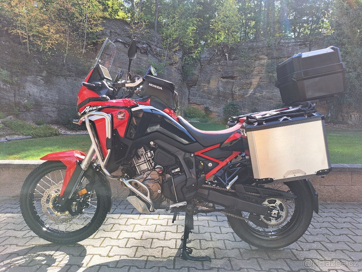 Honda CRF 1100 L Africa Twin - TOP STAV + VÝBAVA