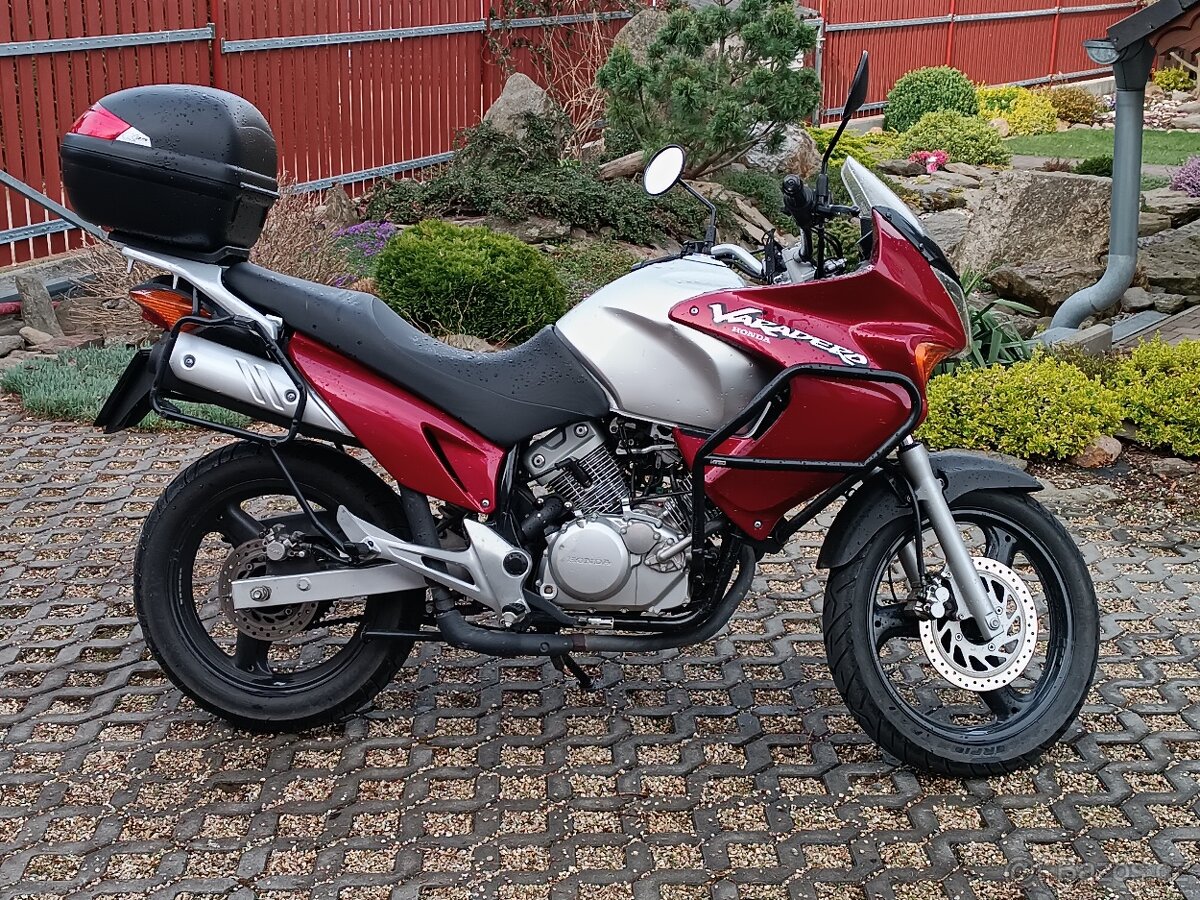 Honda Varadero 125 XL A1