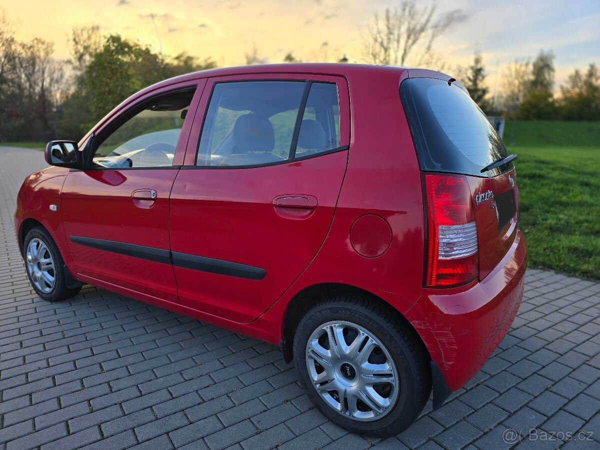 Kia picanto 1.0i nová STK