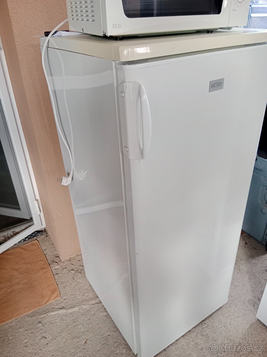 Lednice s mrazakem Zanussi vyska 125