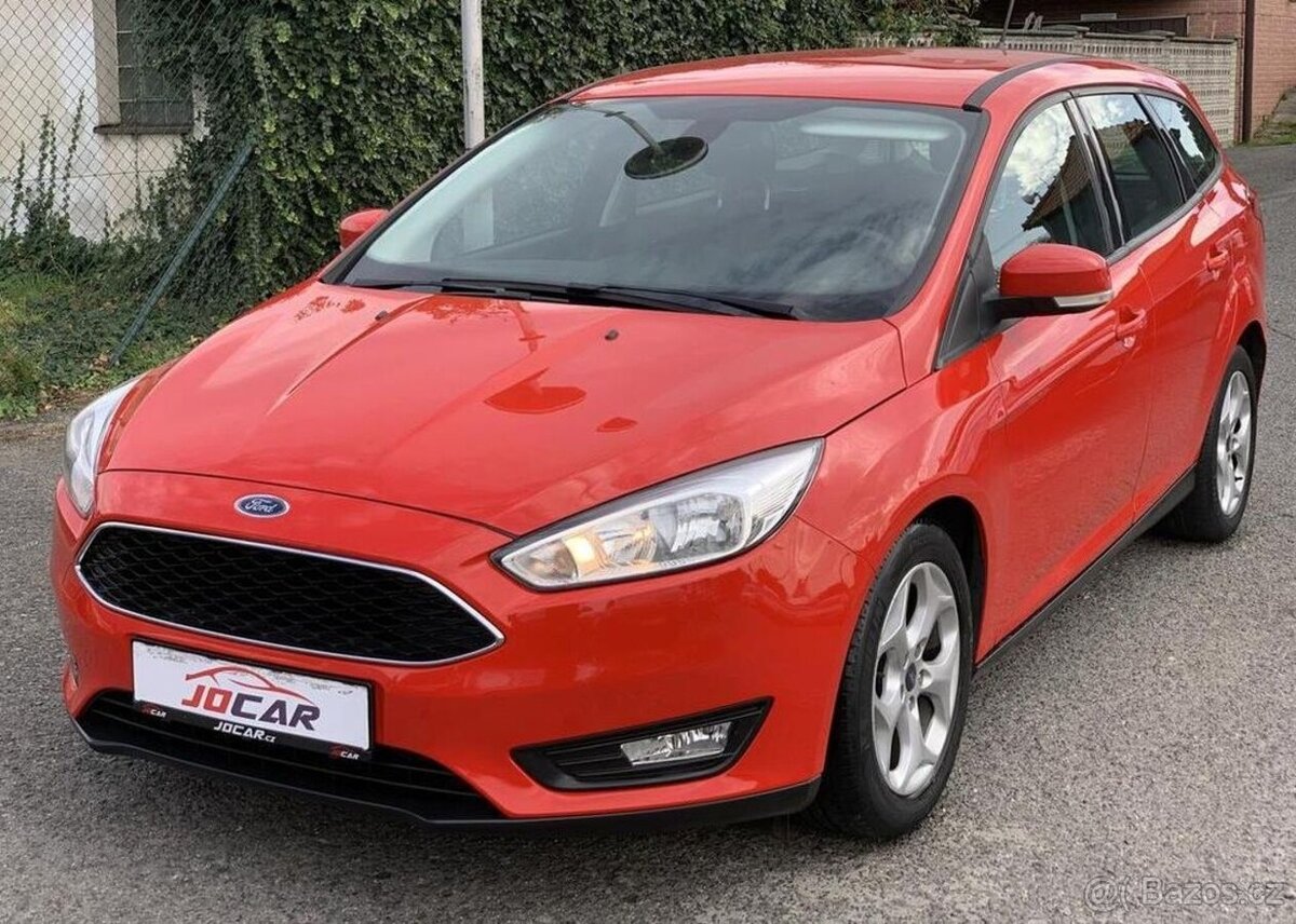 Ford Focus 1.6i KLIMATIZACE ALU PŮVOD ČR manuál 77 kw