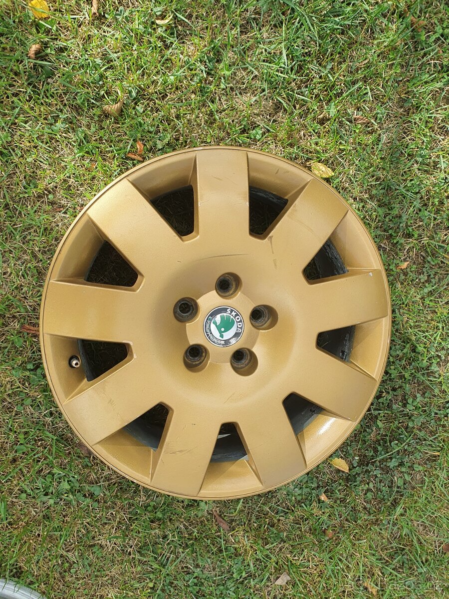 ALU KOLA ŠKODA.. R17...5X112