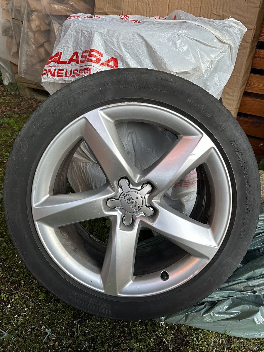 Disky s pneu Audi 255/45 R19