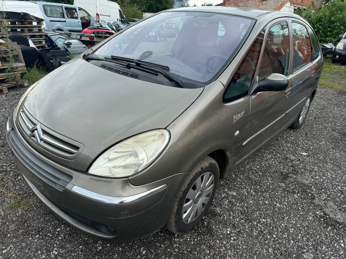 Díly z vozu Citroen picasso 1.6 hdi