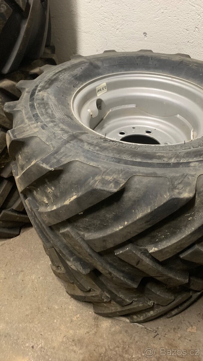 Bkt 420/55 r17