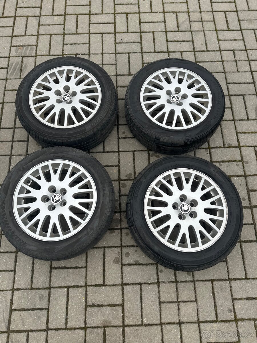 Alu kola 16’’ ,letní Octavia 1