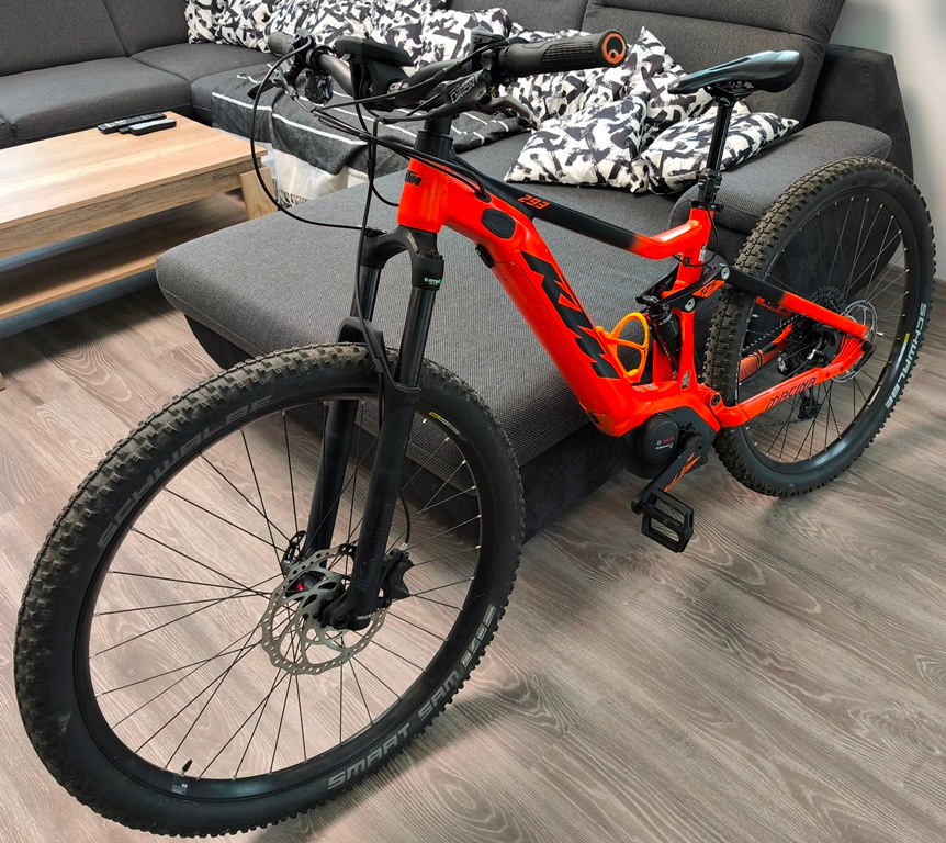 Elektrokolo KTM Macina Chacana 293