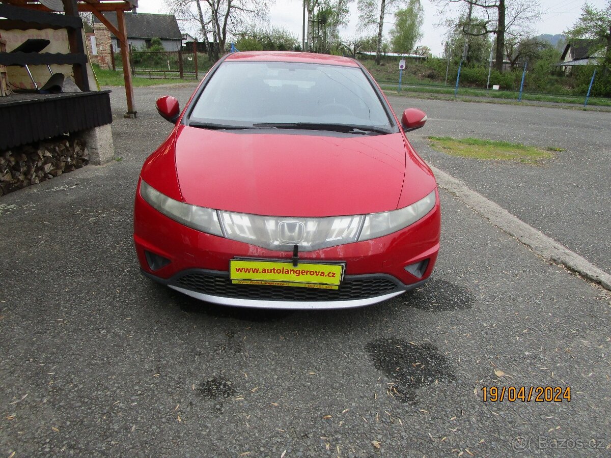 Honda Civic 1,3 benzín 61kw- Nová TK 4/2024