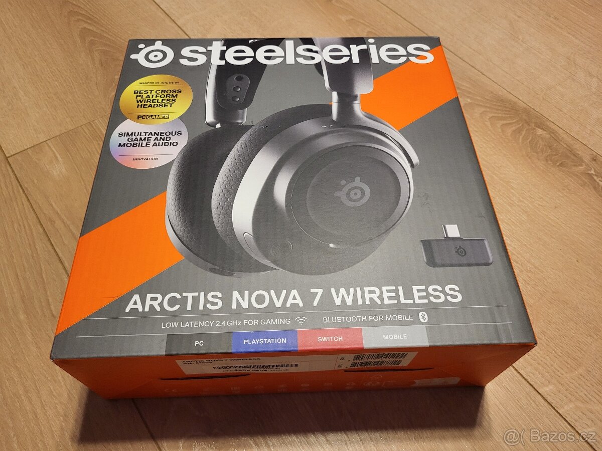 Bezdrátová herní sluchátka Steelseries Arctis Nova 7