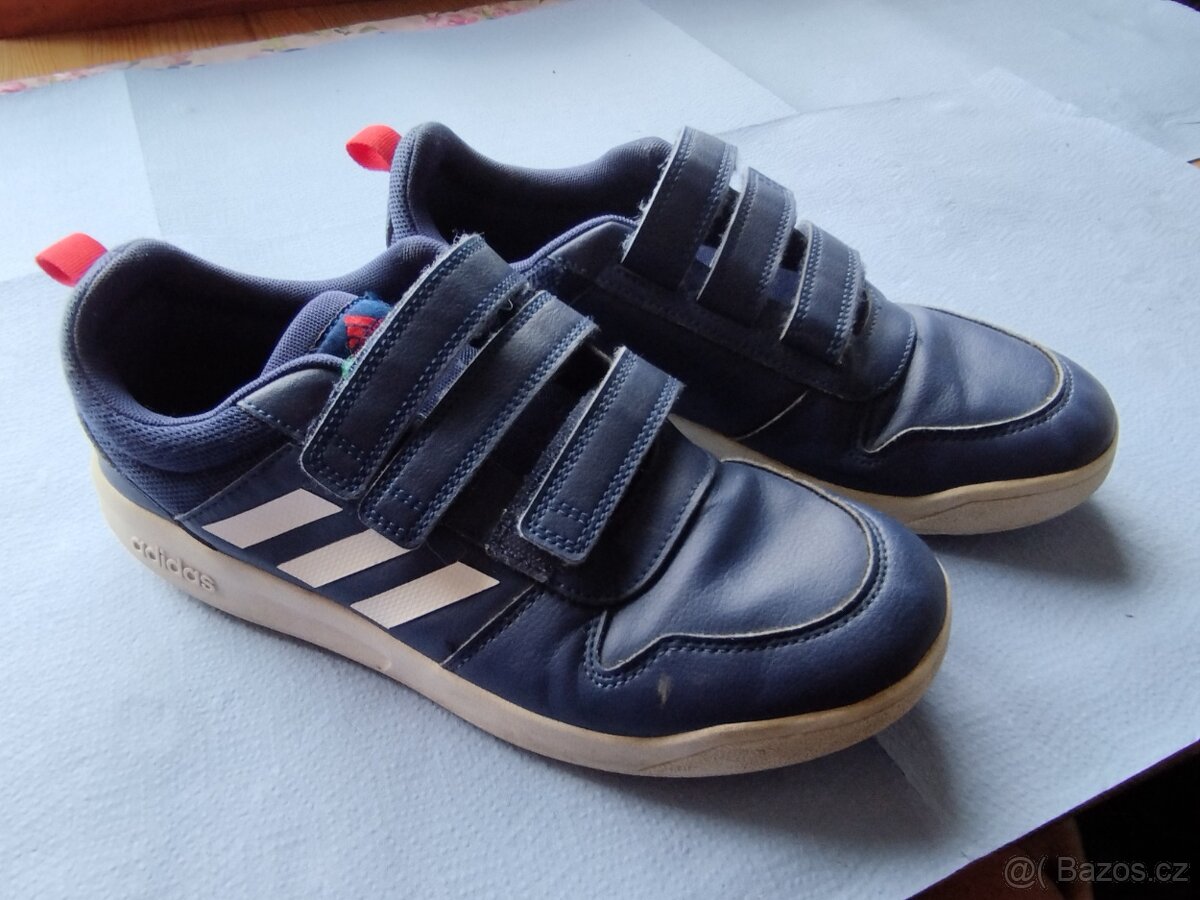 Adidas tenisky