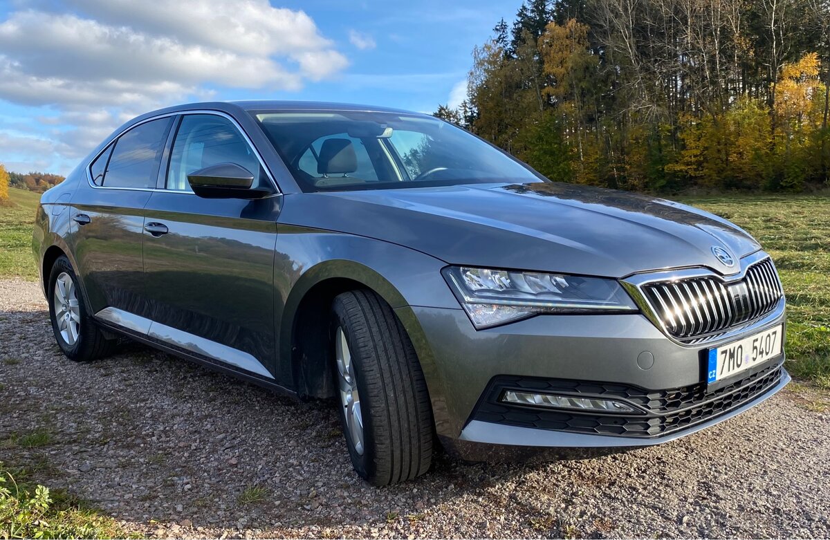 Škoda Superb 1.5 TSi 110 kW, DSG, V ZÁRUCE