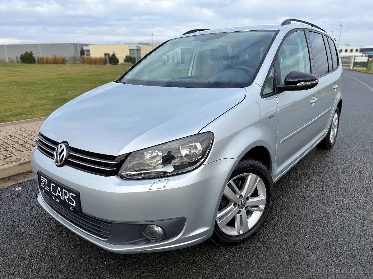 VOLKSWAGEN TOURAN 1.2 TSI //2012 1.MAJITEL 153.000 KM SERVIS