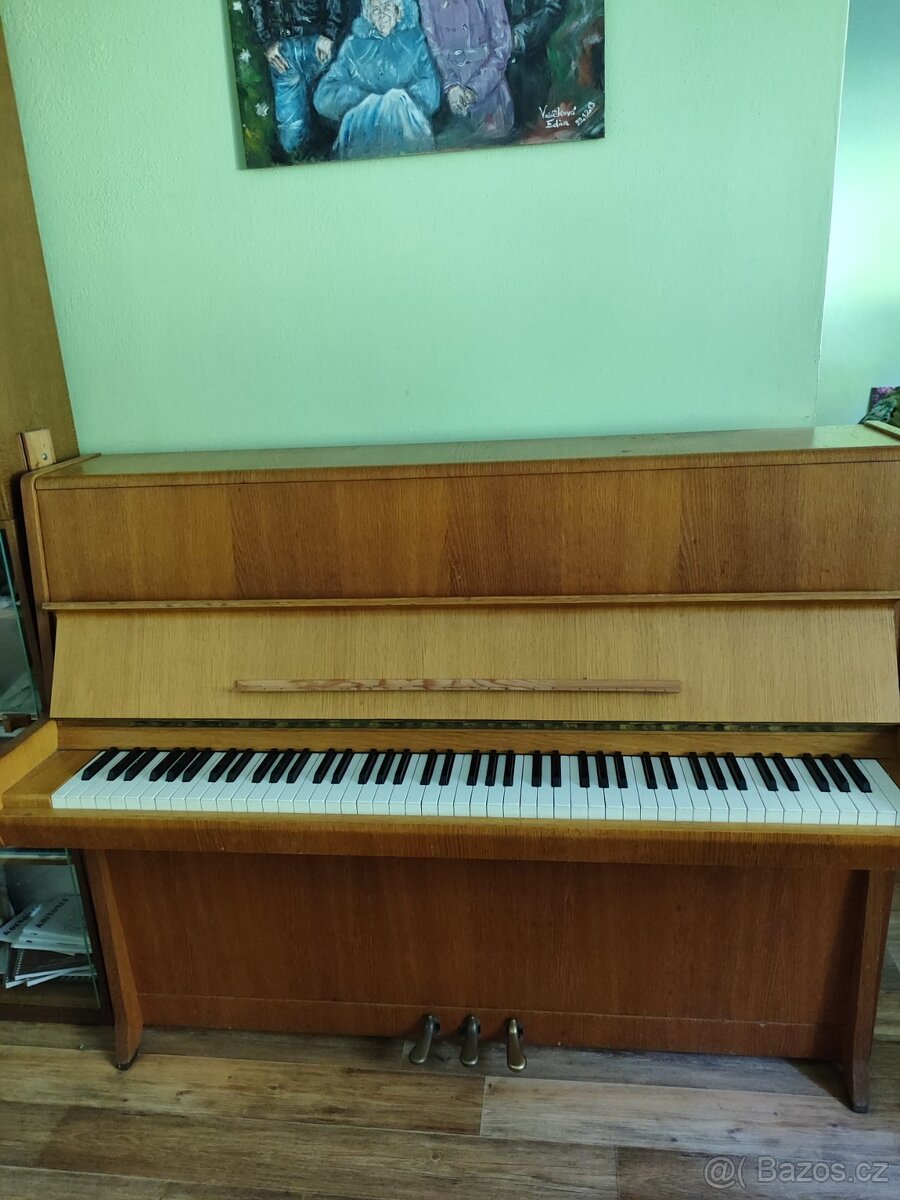 Prodám klasické piano