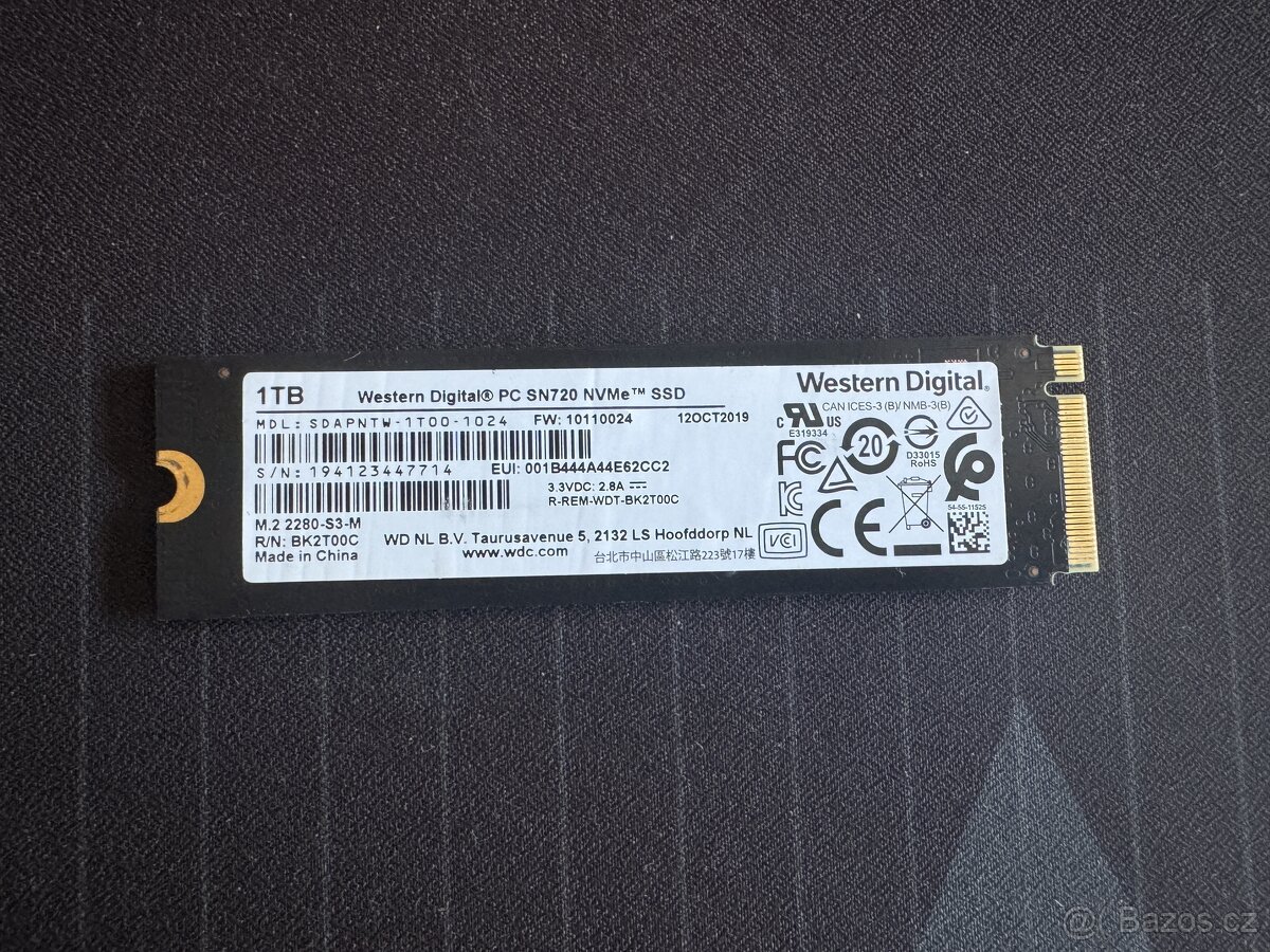 1TB M2 NVME SSD WD SN720