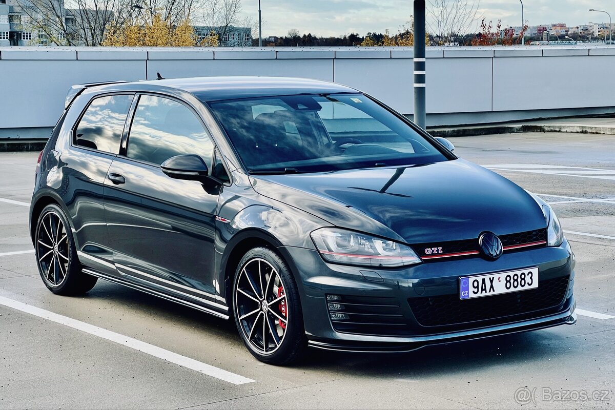 VW GOLF GTI PERFORMANCE 230kw