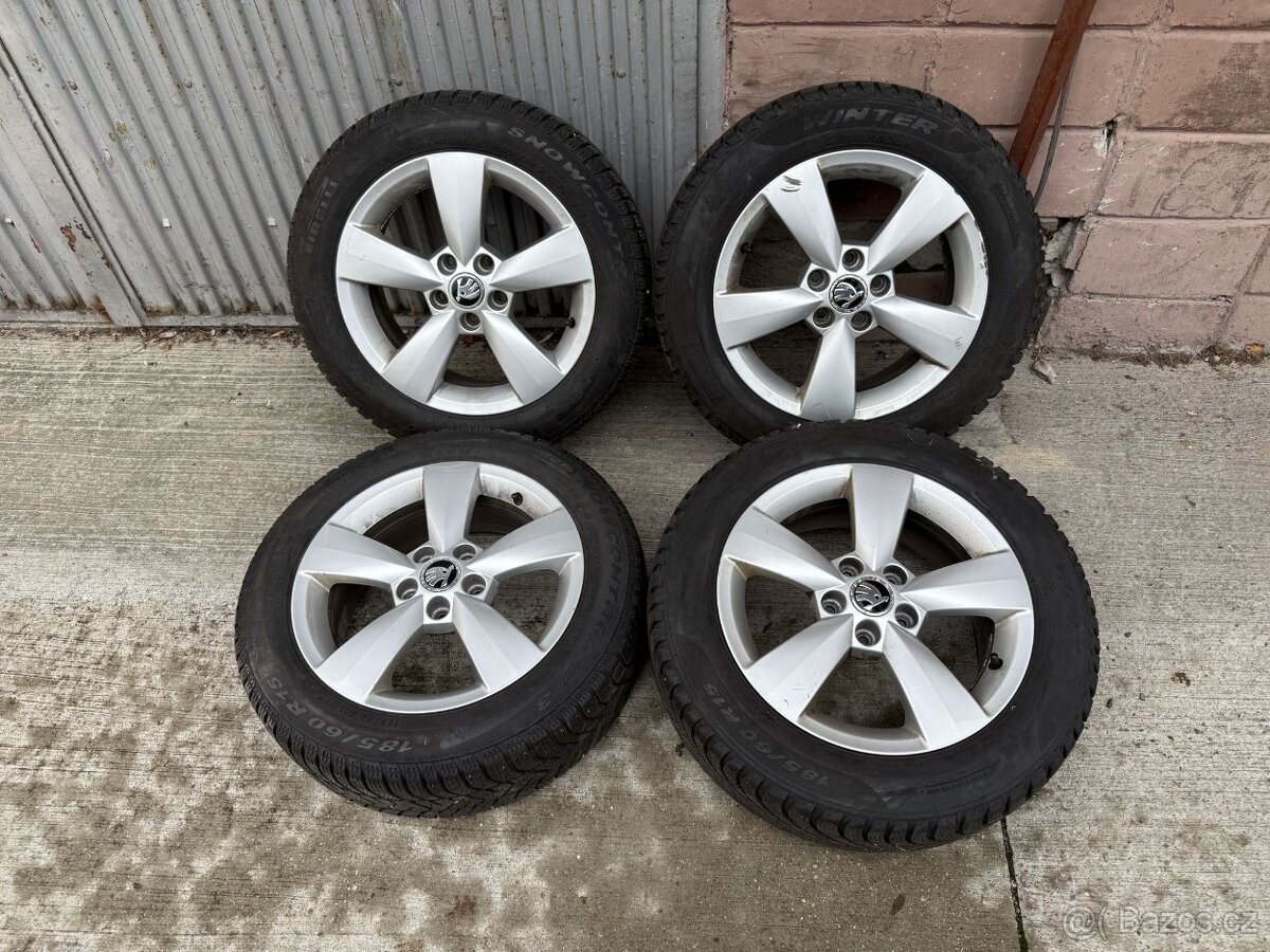 15" Elektrony SKODA 5x100 so zimnymi pneu 185/60 R15