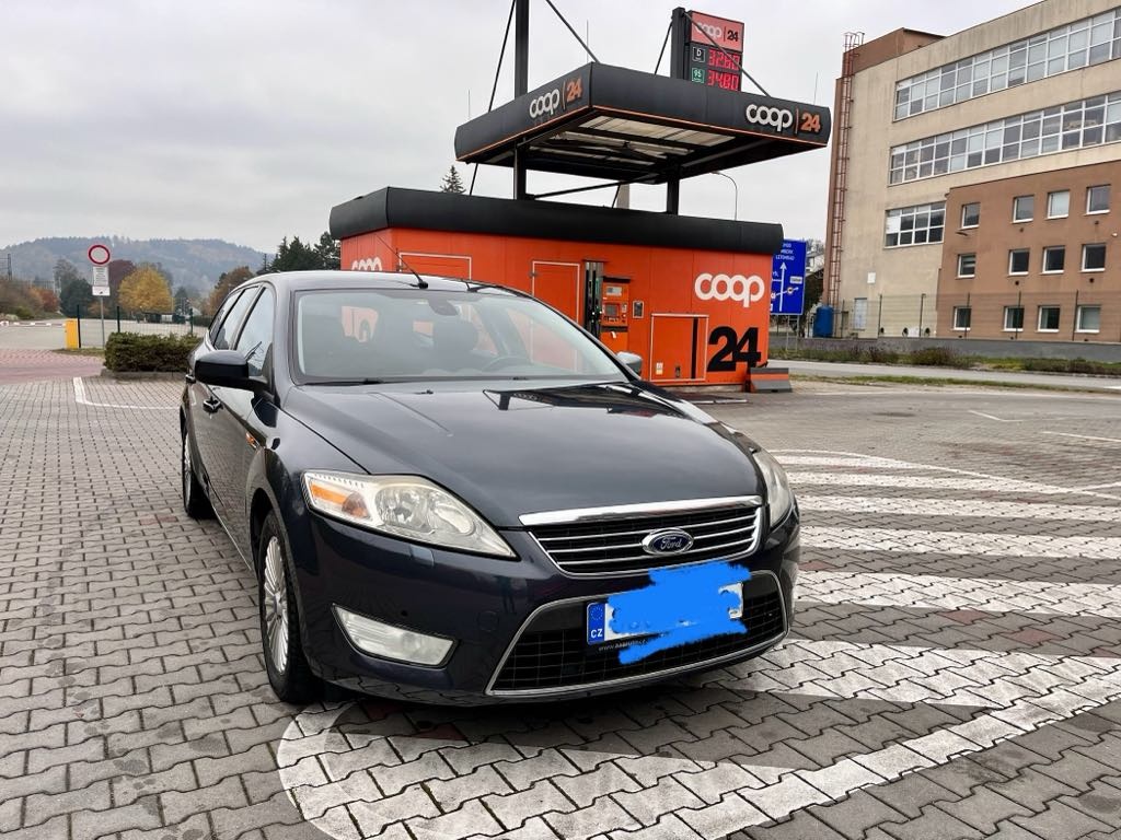 prodám ford mondeo mk4 2.2 tdci 2008 s nájezdem 225 000 tis.