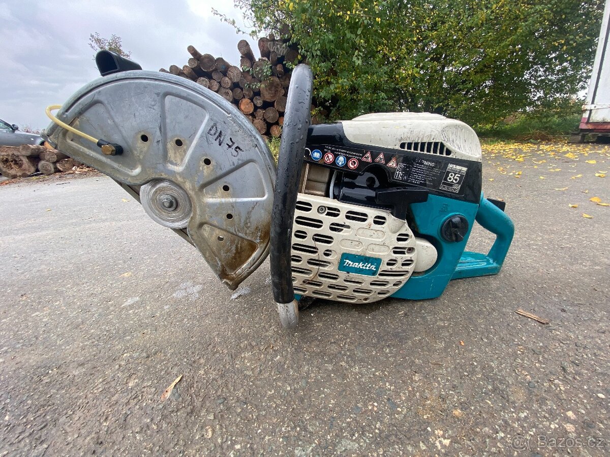 Motorový rozbrus Makita EK73