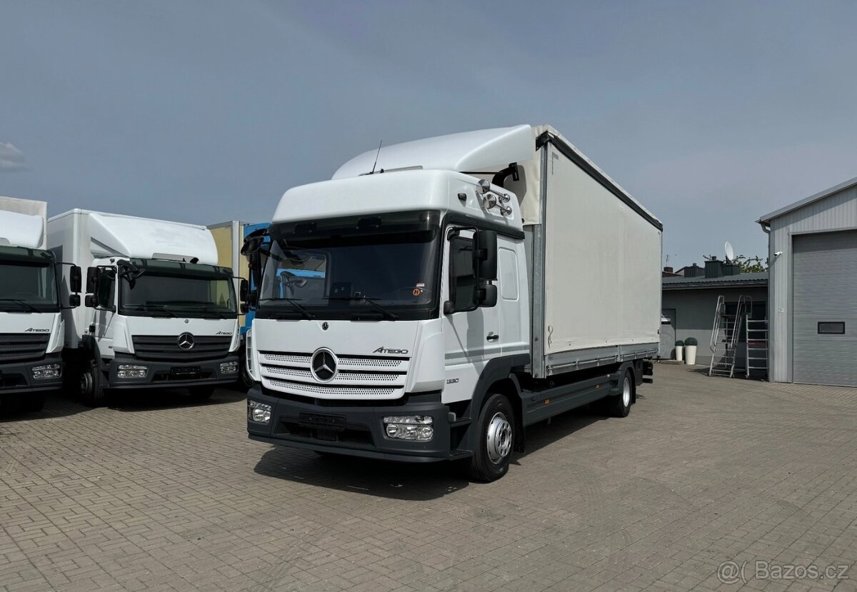 Mercedes Benz Atego 1330 L včetně plachtové nástavby