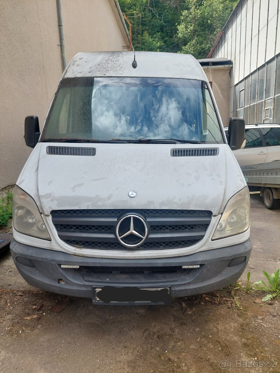 Mercedes Benz Sprinter