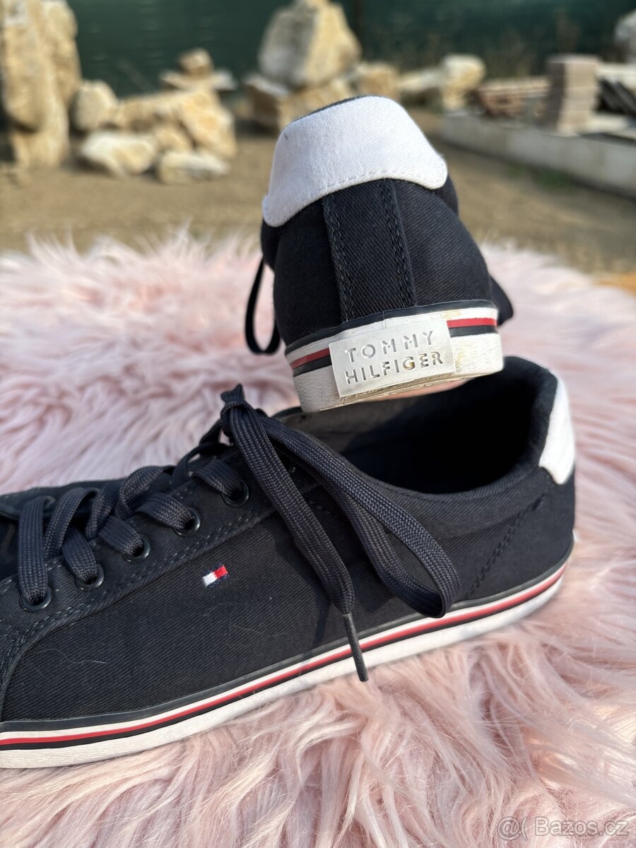 Tenisky Tommy Hilfiger 40