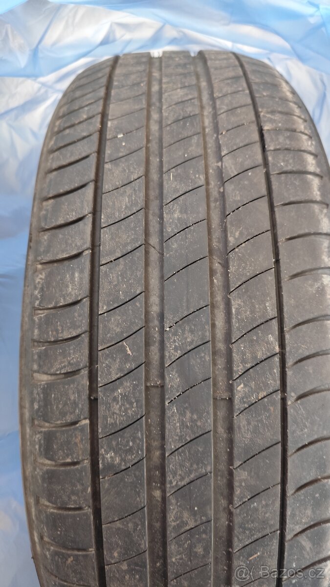 Prodám letní pneu Michelin 205/55 r19