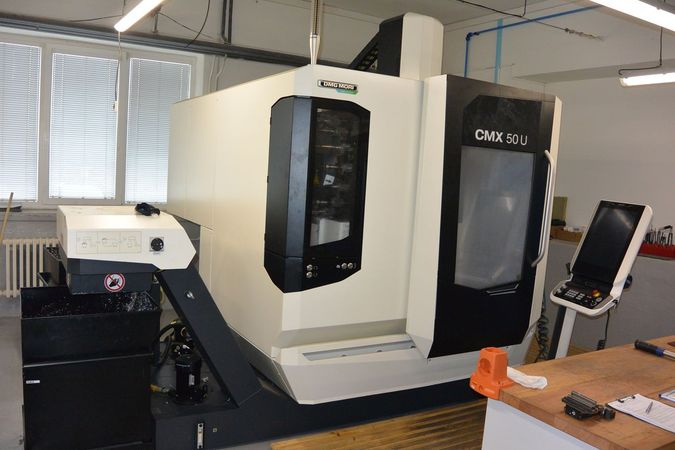 Obráběcí centrum - 5os DMG MORI CMX 50U, r. v. 2021