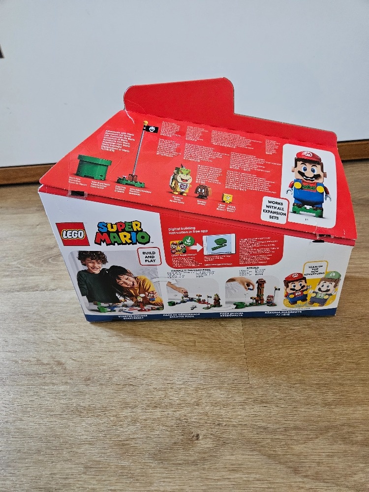 LEGO Super Mario