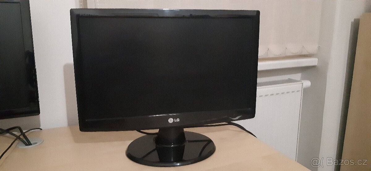 LCD monitor 18.5" LG Flatron W1943SS