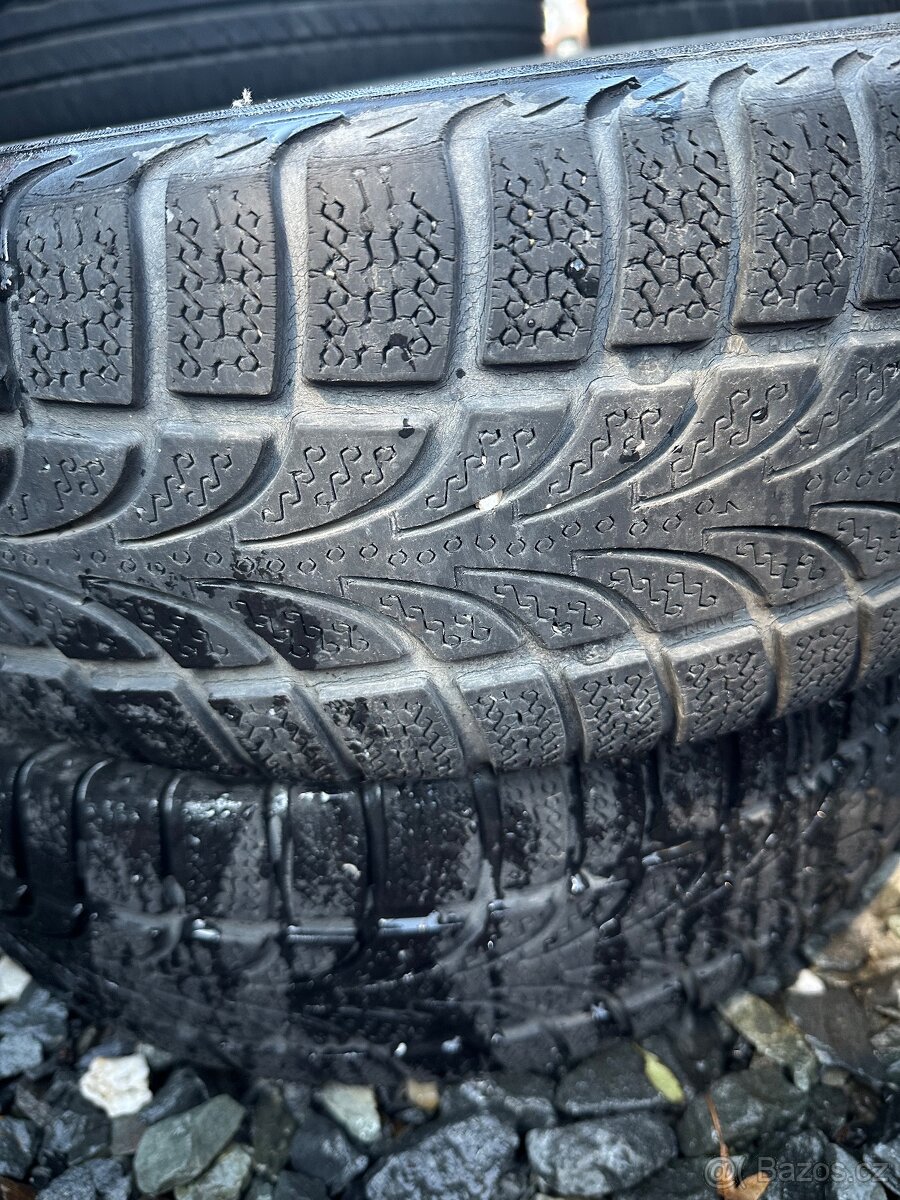 Pneu 197/65 R15