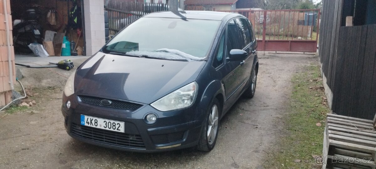 Ford Smax