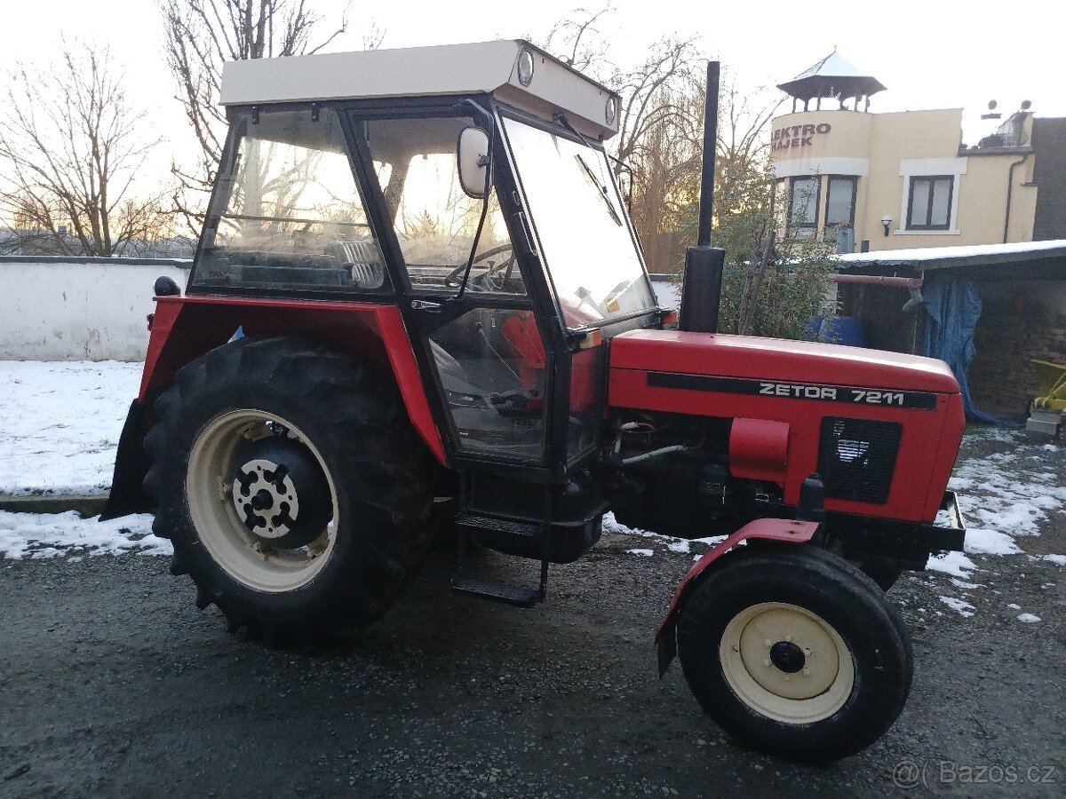 Zetor 7211