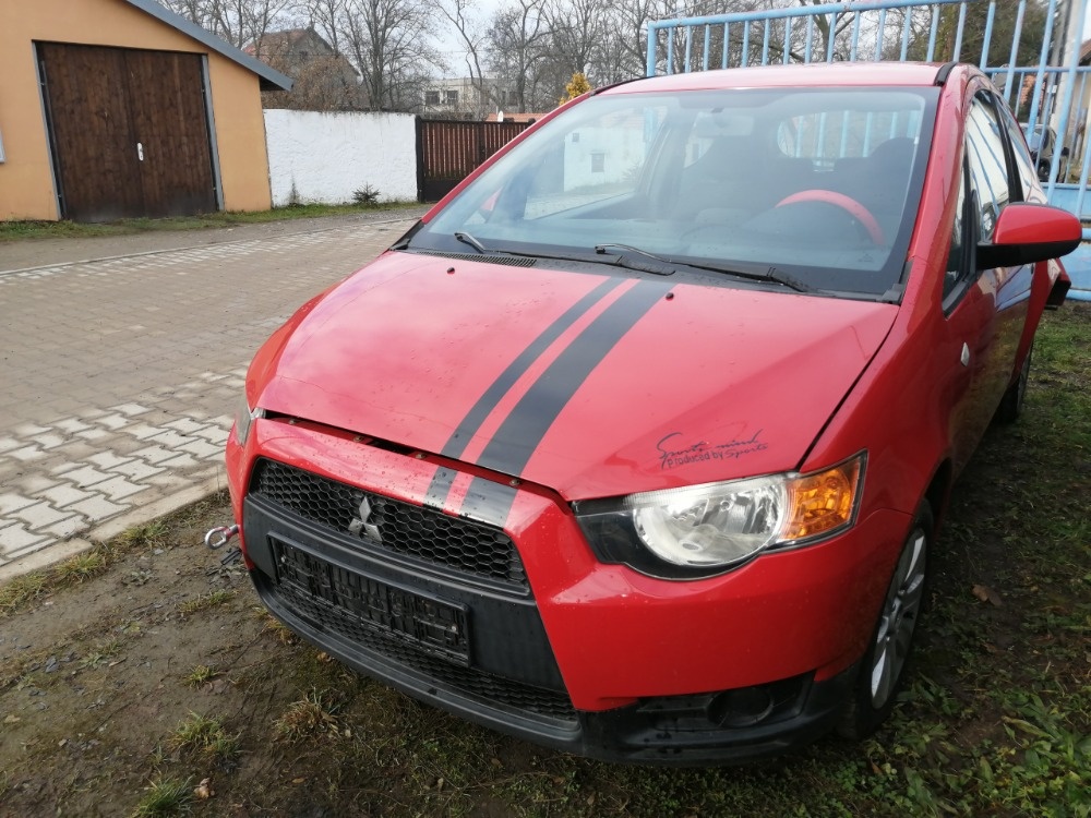 Mitsubishi Colt 2009,třídvéřový